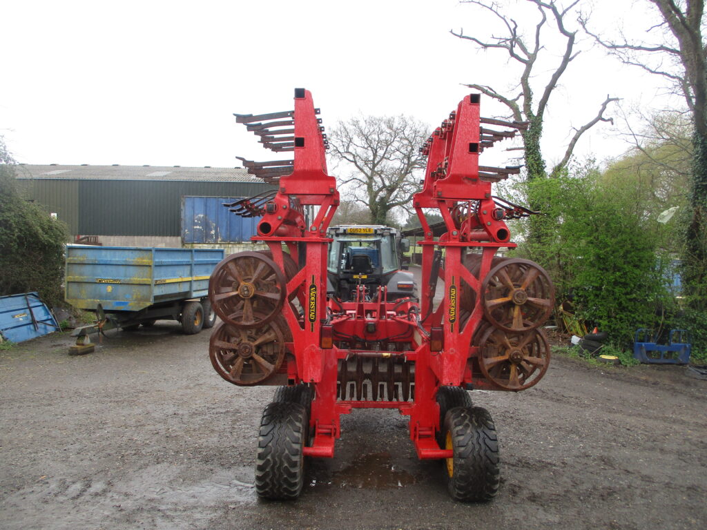 VADERSTAD REXIUS TWIN 550