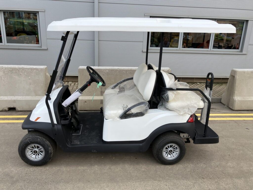 Club Car Precedent 2 + 2