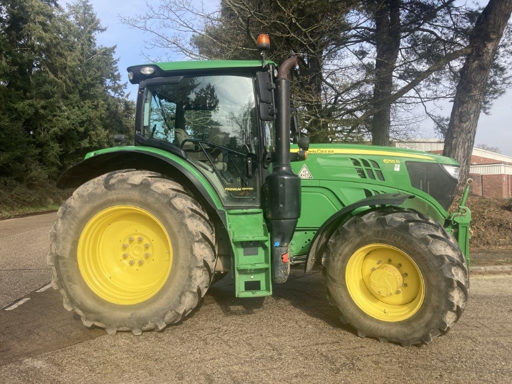 John Deere 6155R