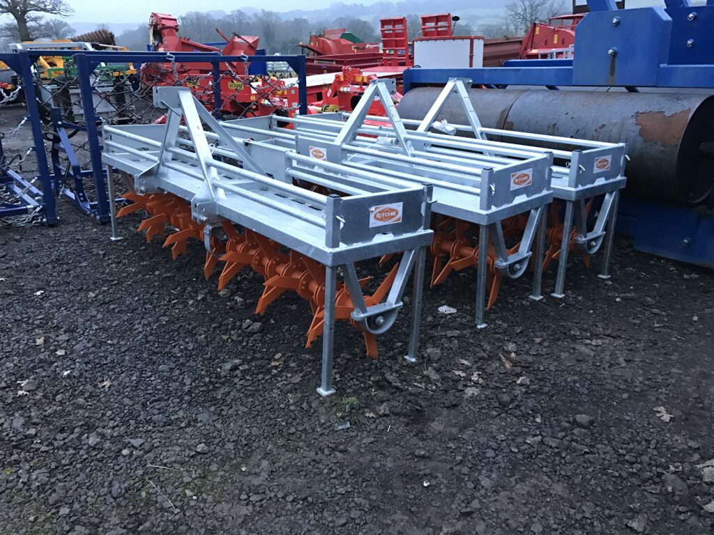 Ritchie Grassland Slitter