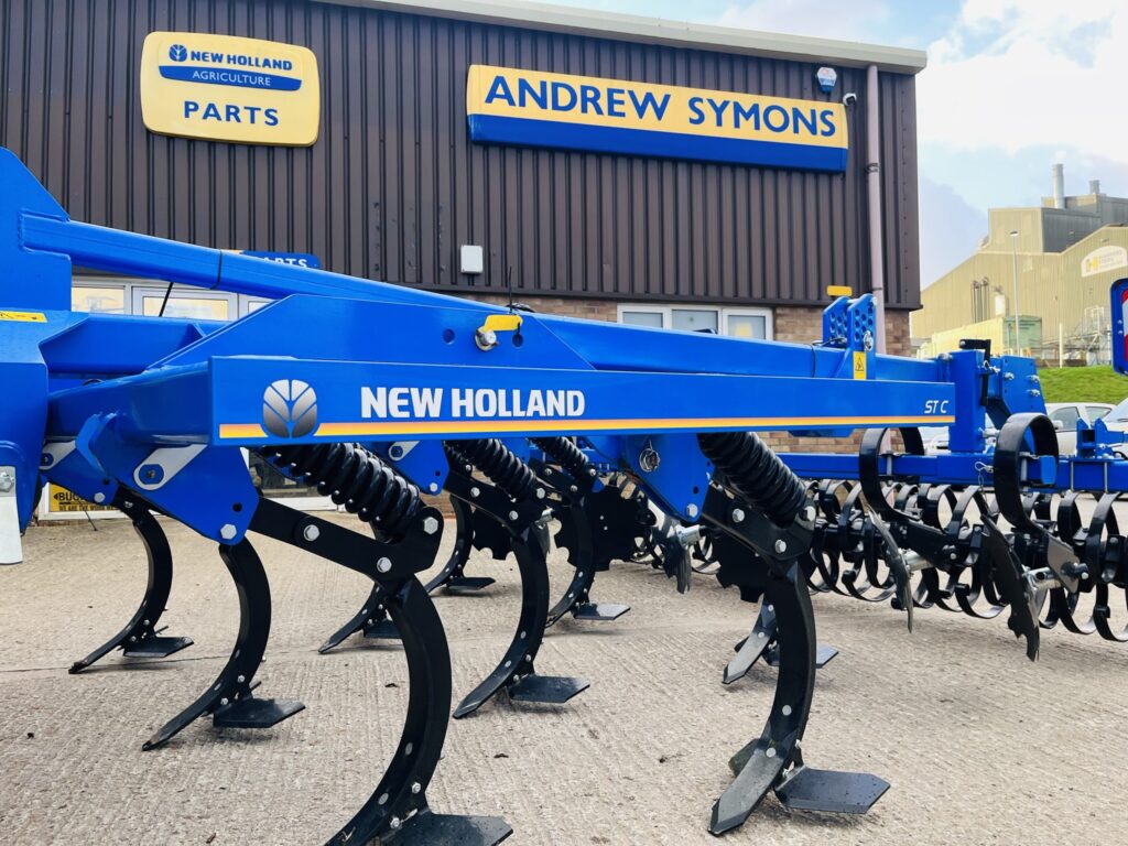 New Holland STC300RS Stubble Cultivator