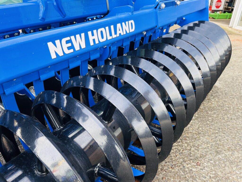 New Holland SDM300R Shallow Cultivator