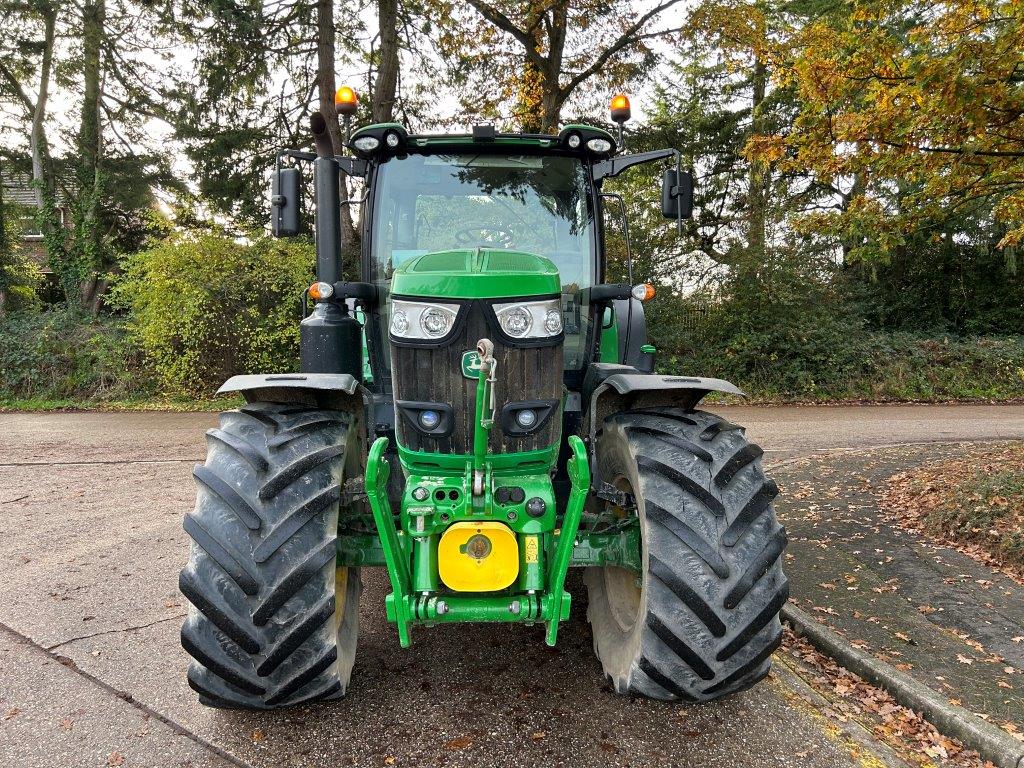 John Deere 6195R