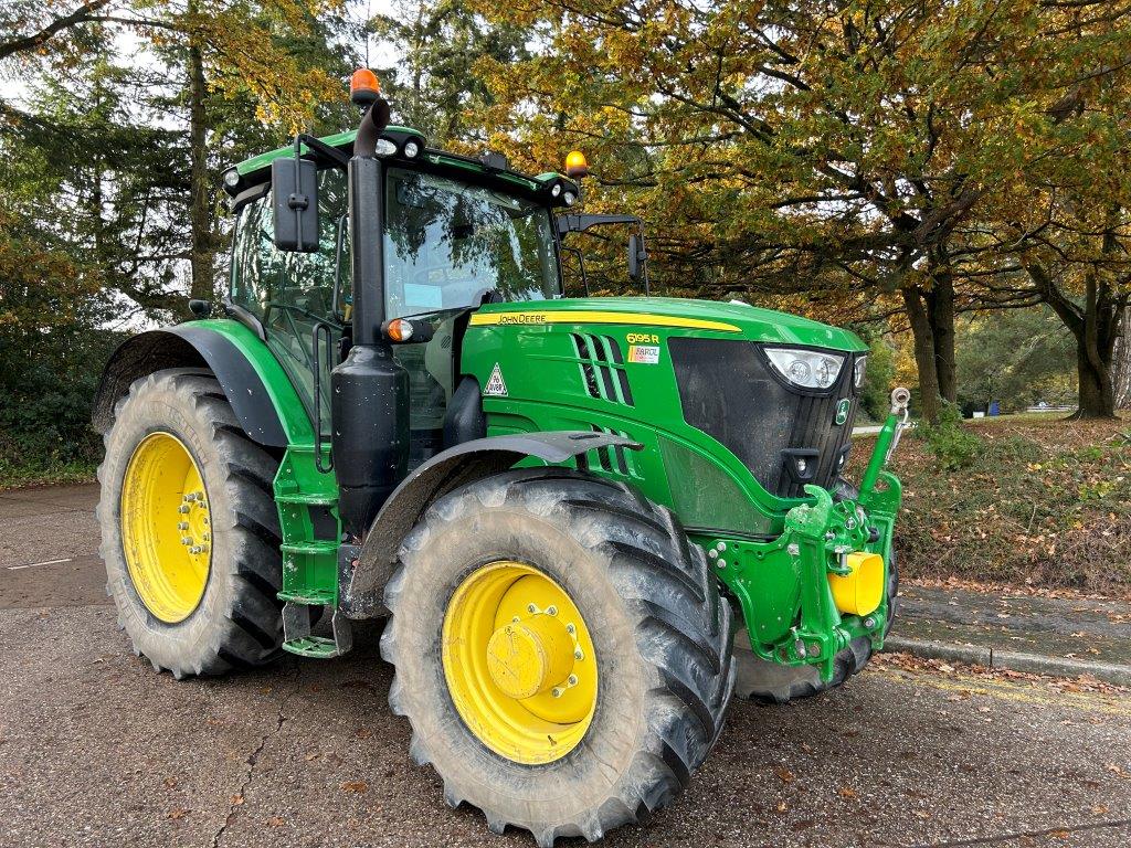 John Deere 6195R