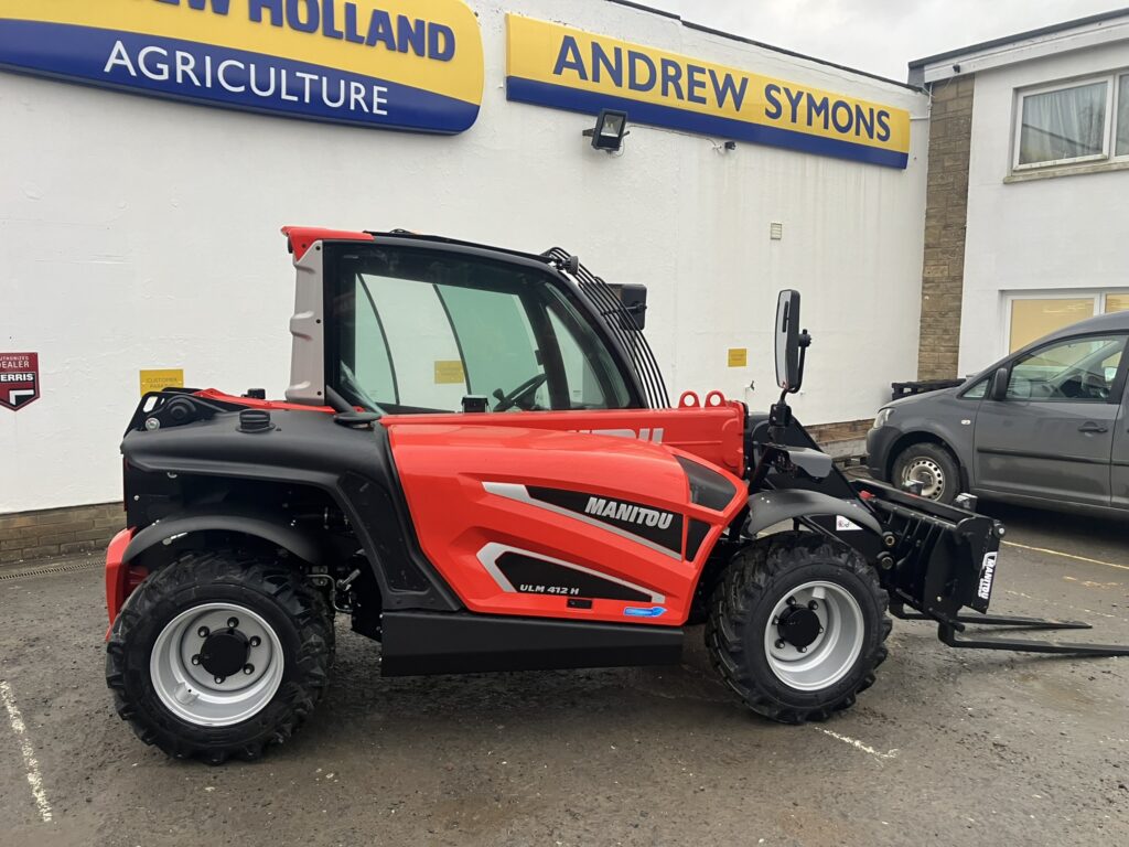 Manitou ULM412 Telehandler