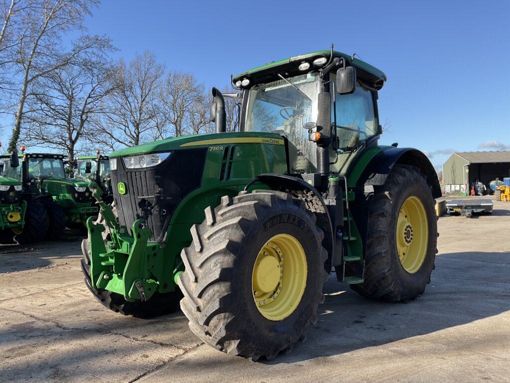 JOHN DEERE 7310R