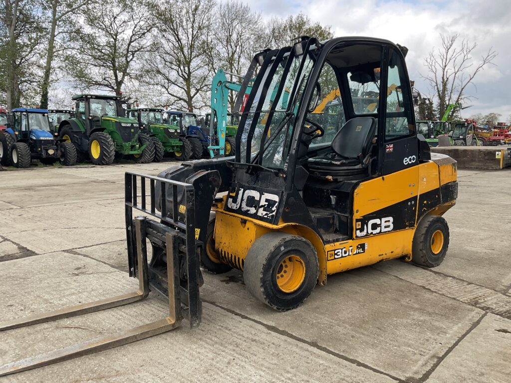 JCB 30 DHL