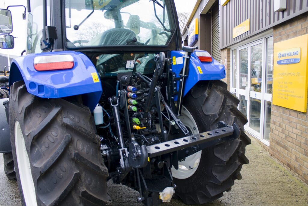 New Holland T5S.100 Tractor