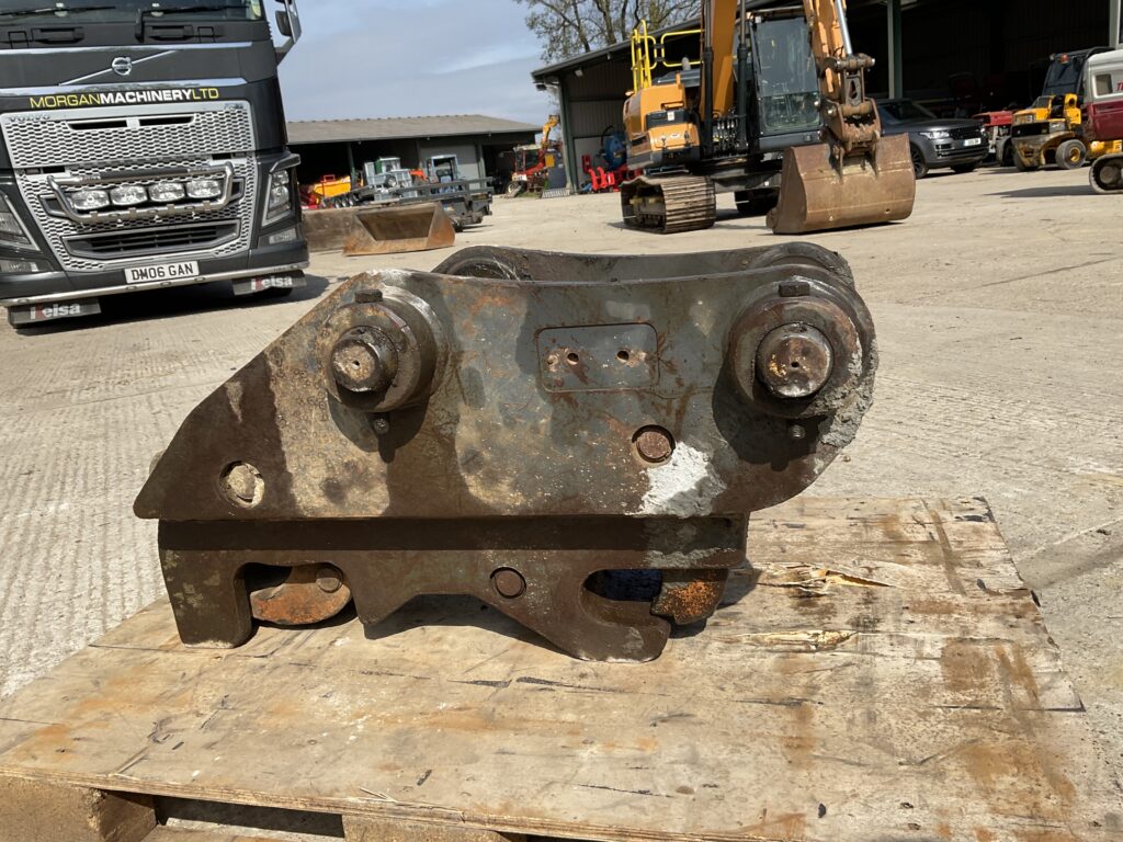 TEFRA HYDRAULIC QUICK HITCH