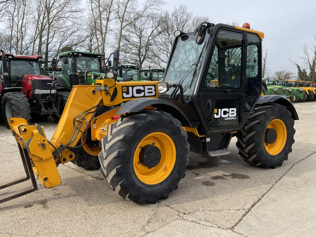 JCB 526-56 AGRI SUPER