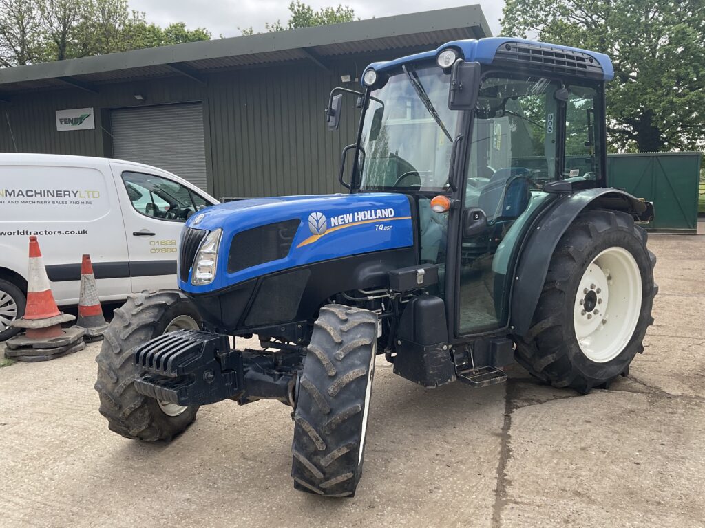 NEW HOLLAND T4.85F