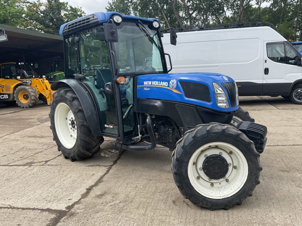 NEW HOLLAND T4.85F