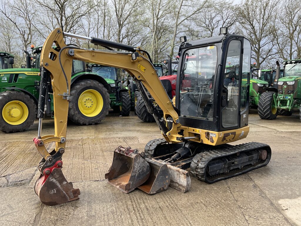 CAT 302.7D CR