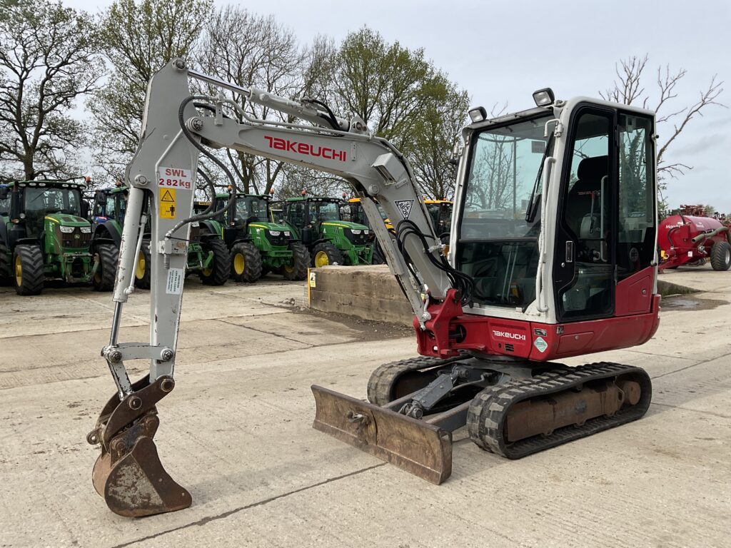 TAKEUCHI TB230