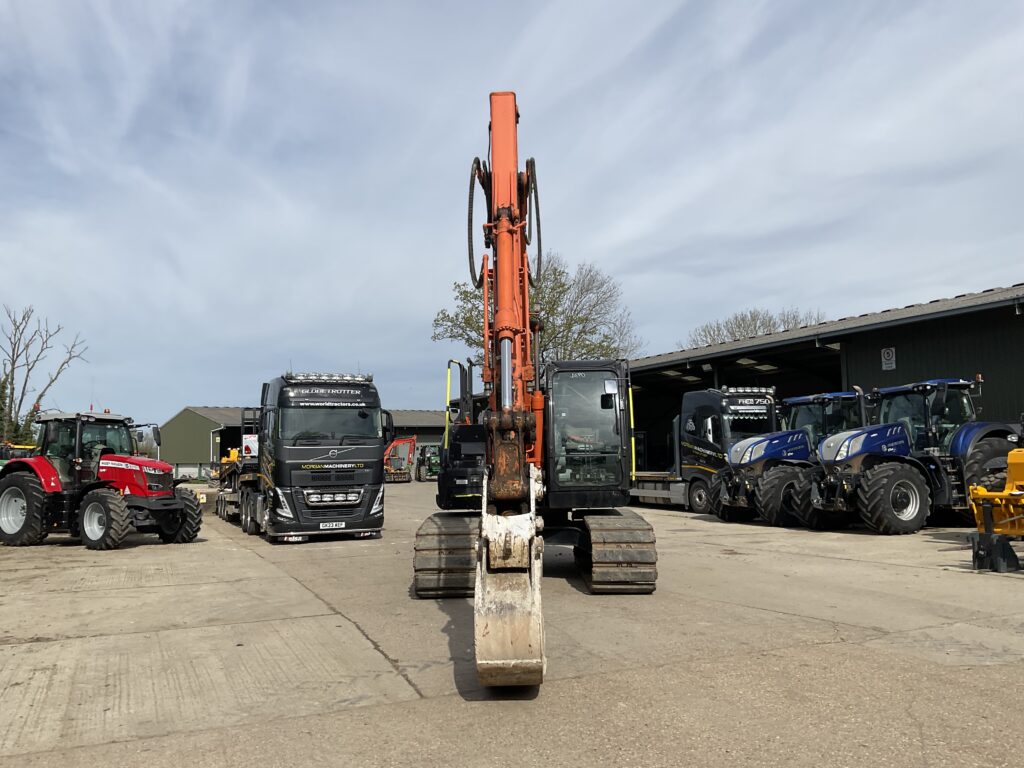 HITACHI ZAXIS 130LCN