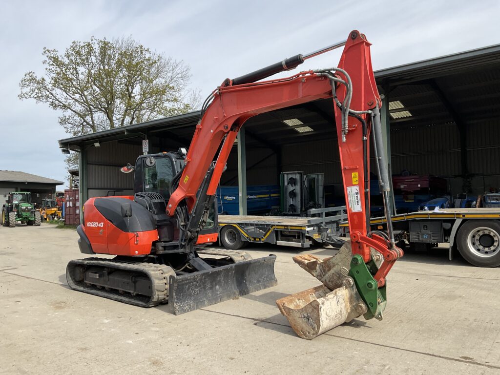 KUBOTA KX080-4A