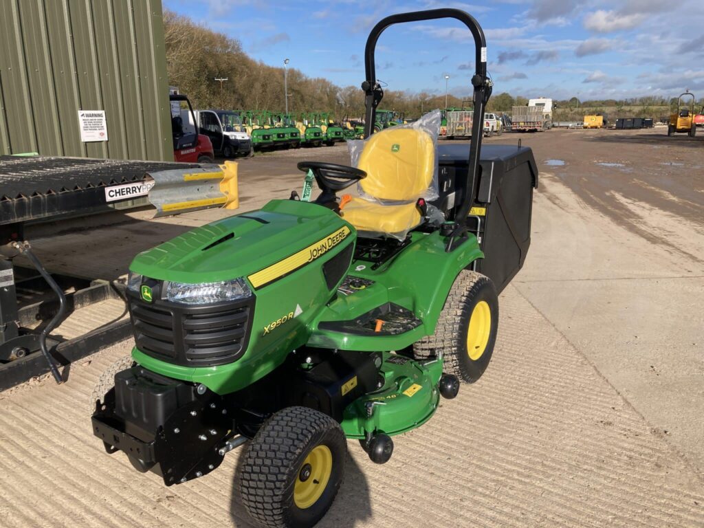 John Deere X950R ride on mower