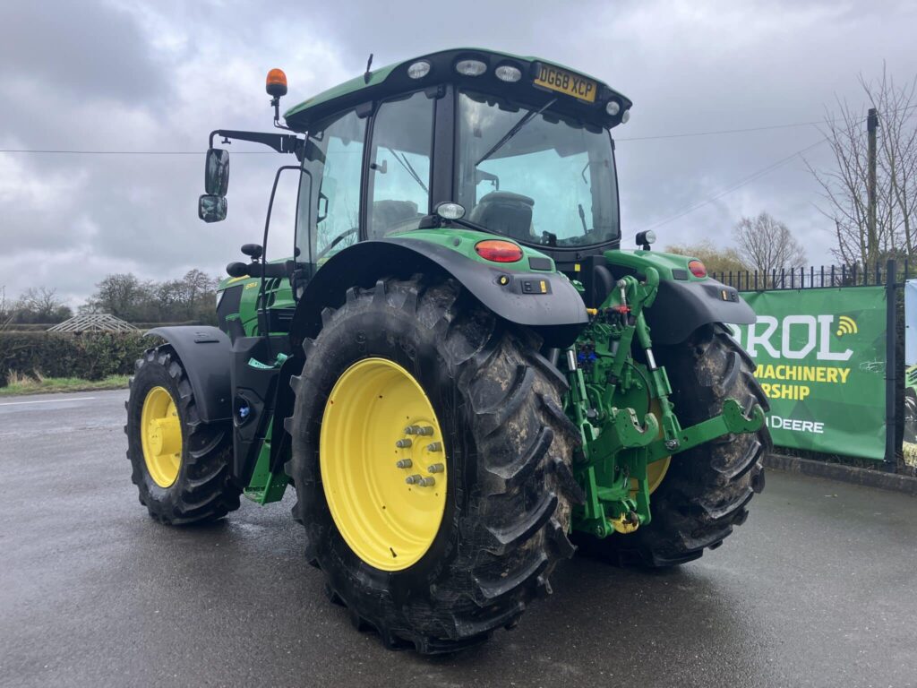 John Deere 6155R