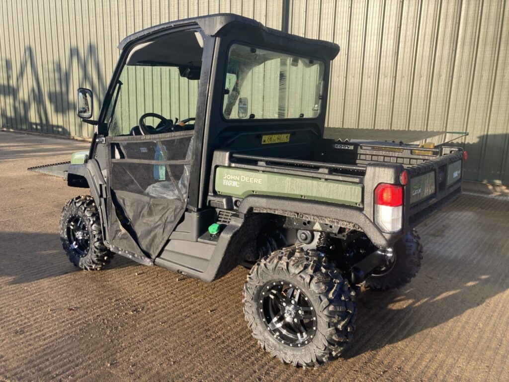 John Deere XUV865M Gator