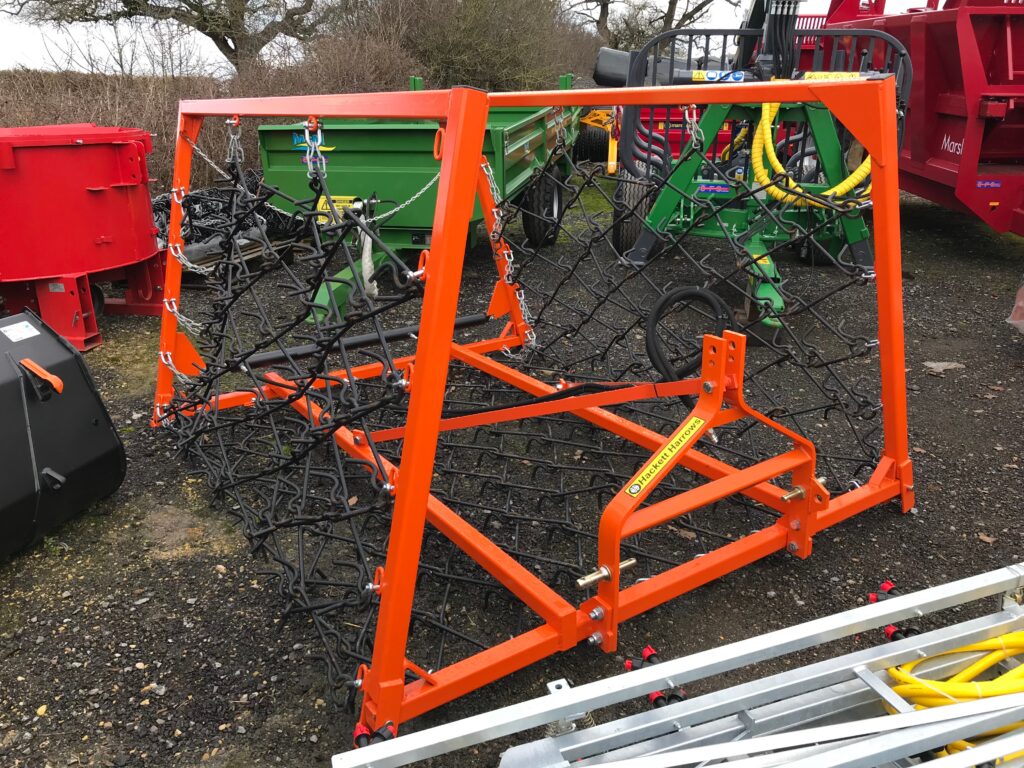 Hackett 16ft Hydraulic Folding Chain Harrows