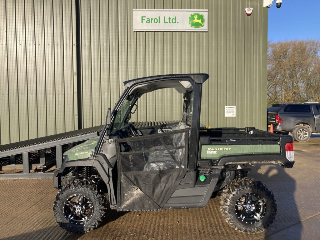 John Deere XUV865M Gator