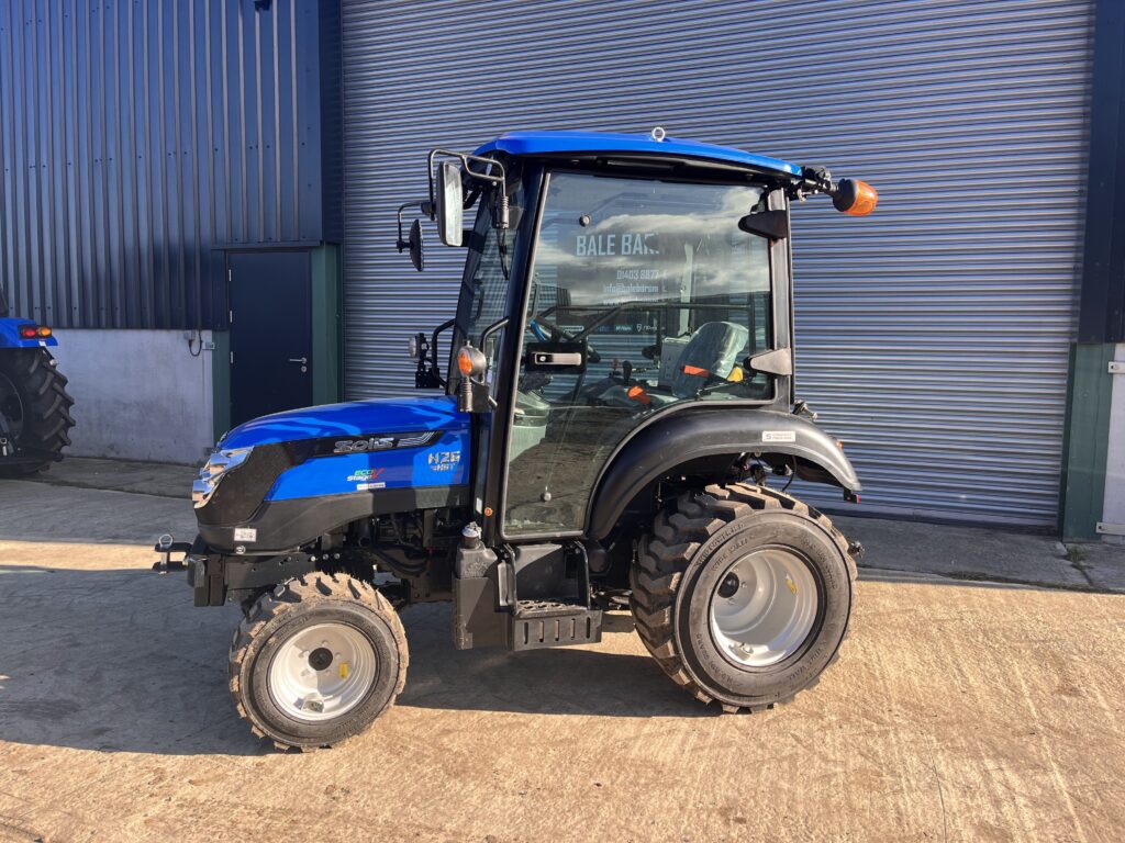 NEW SOLIS 26 HST CAB COMPACT TRACTOR