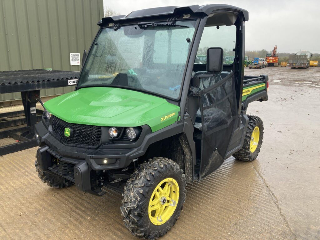 John Deere XUV835M Gator