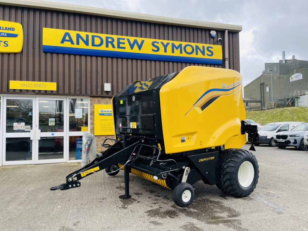 New Holland RB125 Roll Bar Baler