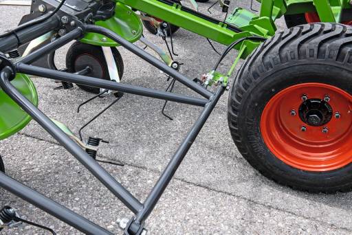 Fendt Lotus Tedder 1250 Trailed