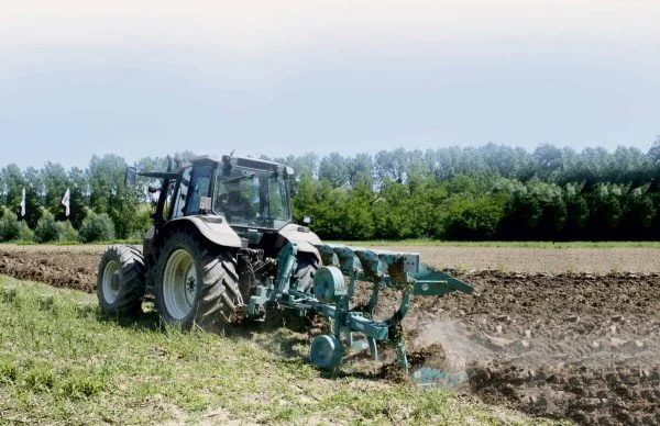 Nardi NX10E – Reversible Plough