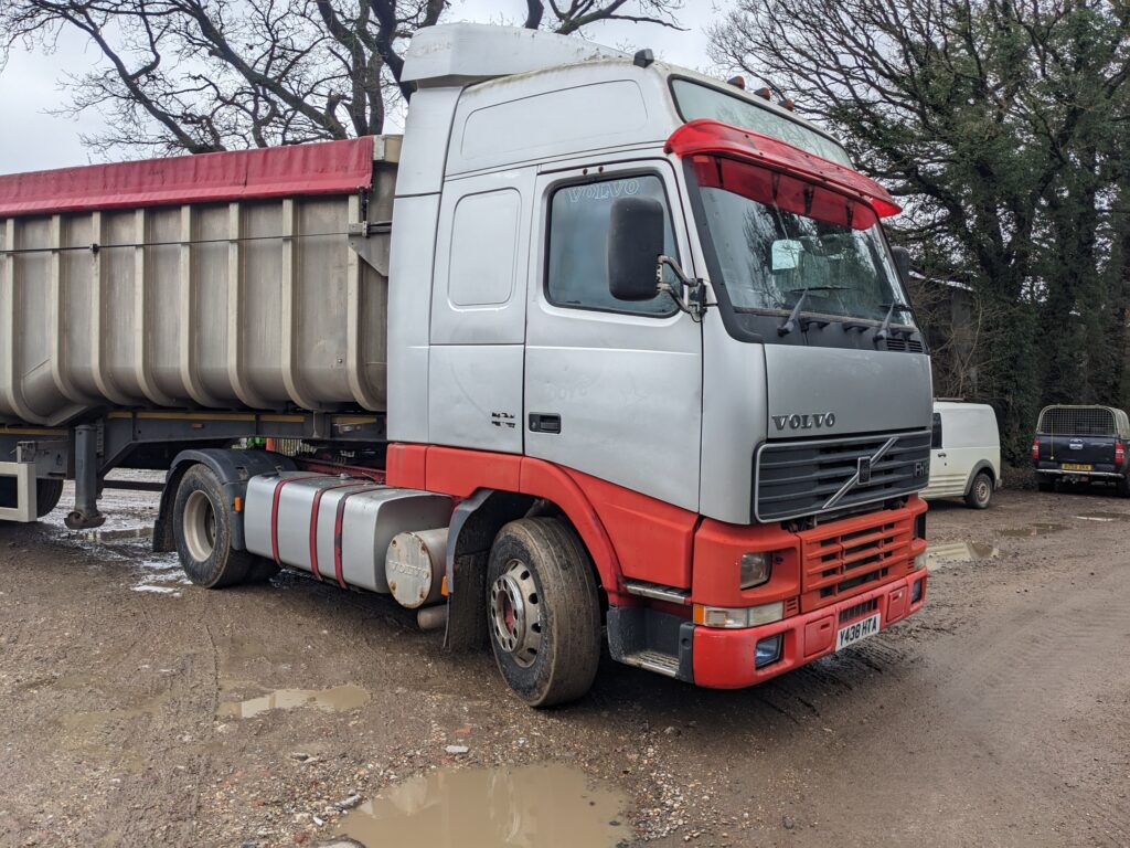 Volvo FH12 420