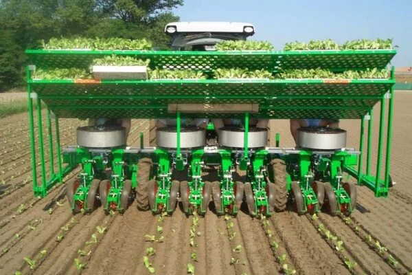 Sfoggia F/C12 Semi-Automatic Transplanter