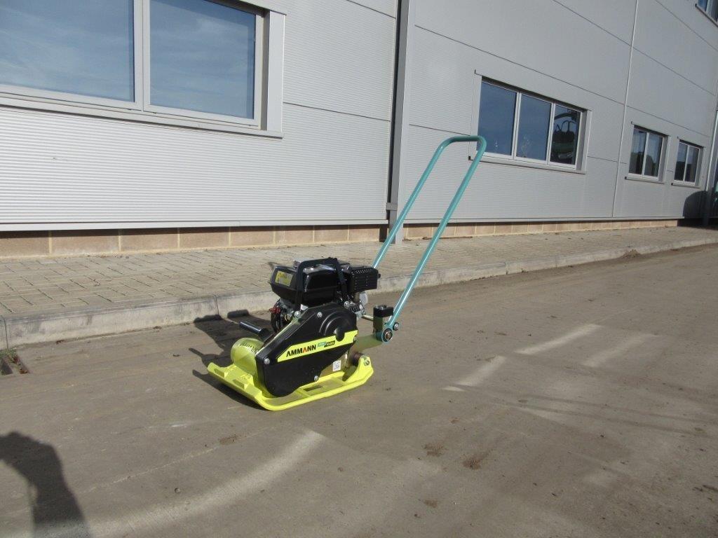 Ammann APF 1033