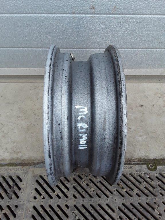 4 1/2 JX12H2 Silver Trailer rim