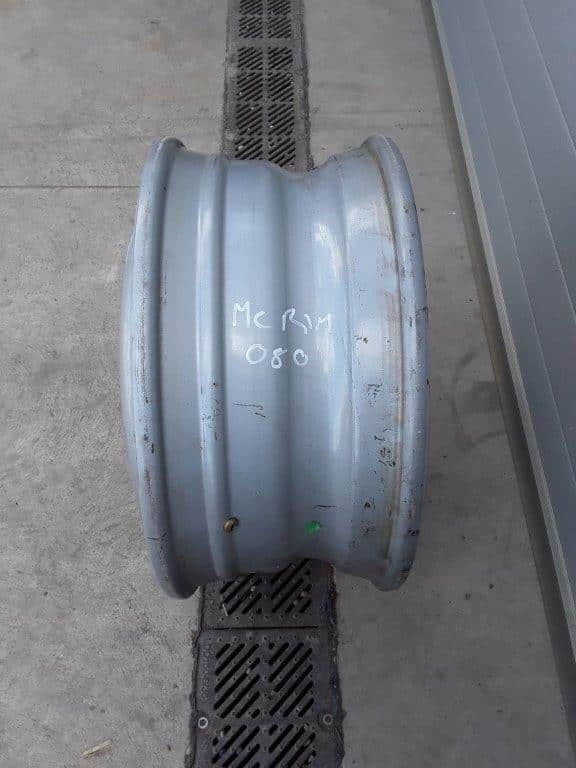 9.00X22.5 Silver Lorry Rim