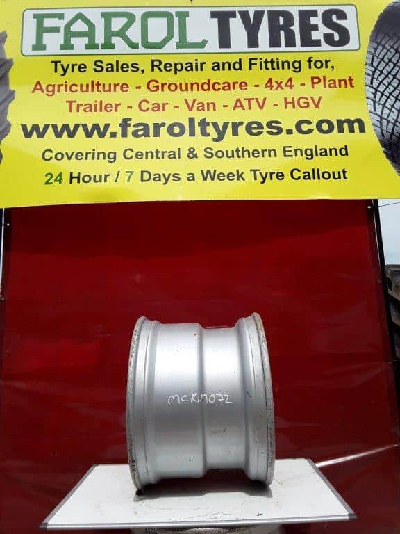 16X22.5 Silver Lorry Rim