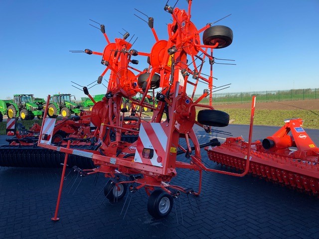 Kuhn GF 8700