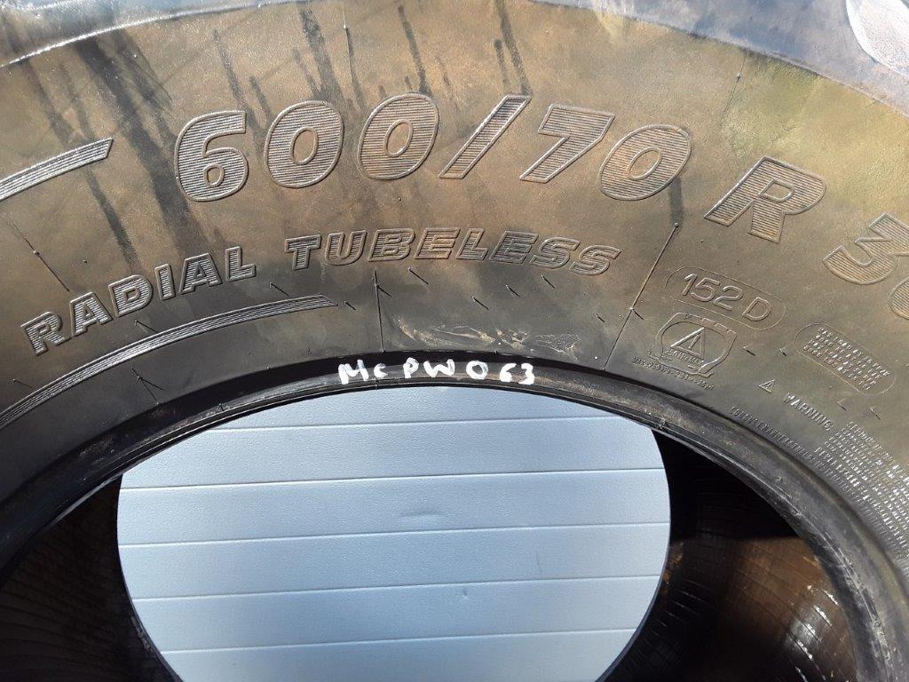 Michelin MachXbib|Michelin 600/70X30