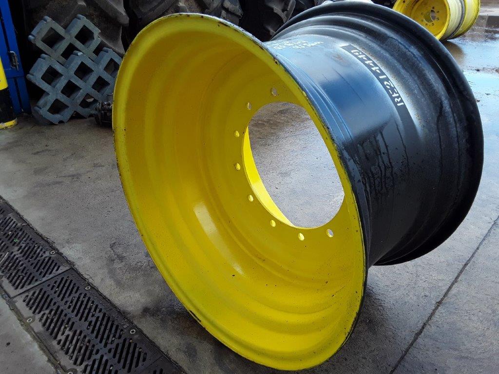 20X30 John Deere Used Rim