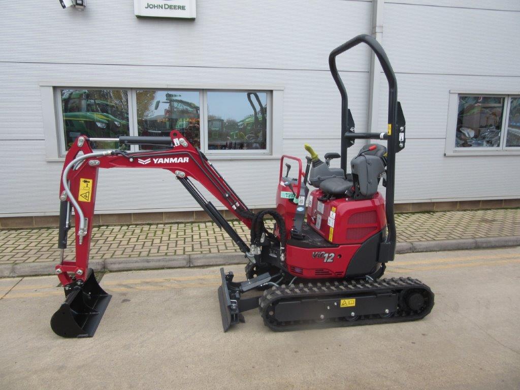 YANMAR VIO12