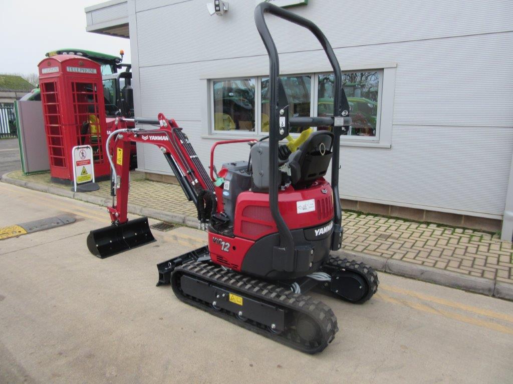 YANMAR VIO12