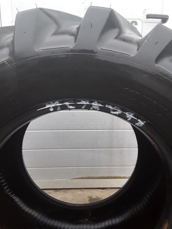 Bridgestone Fast Grip 15.5/60X18