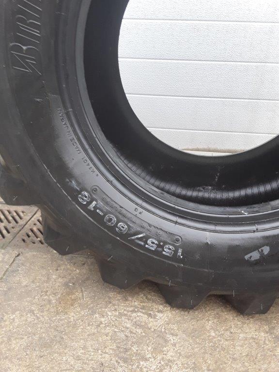 Bridgestone Fast Grip 15.5/60X18