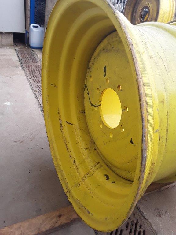 20X26 John Deere Used Rim