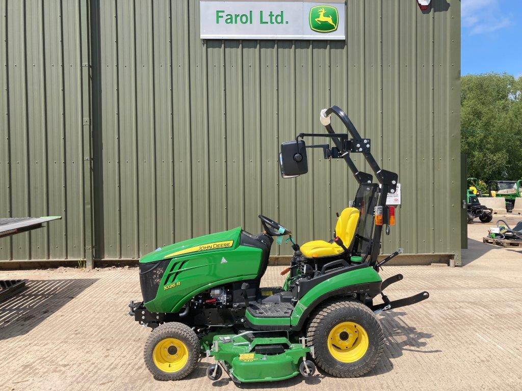 John Deere 1026R compact tractor