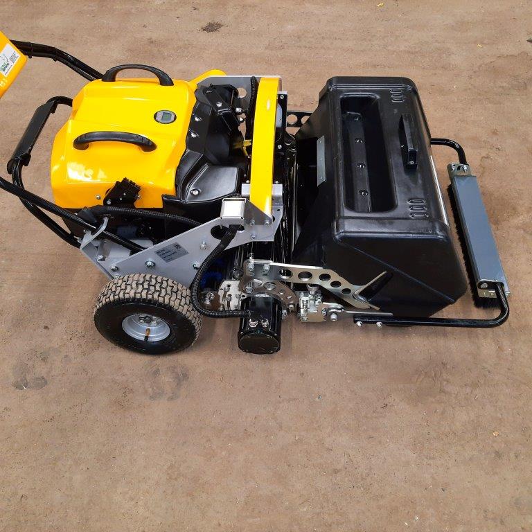 InfiniCut 22 FL Lithium Floating Head Mower