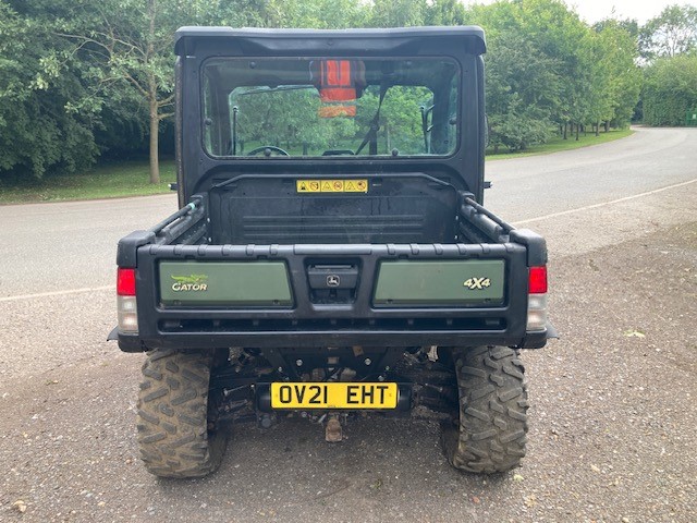 John Deere XUV865M Gator