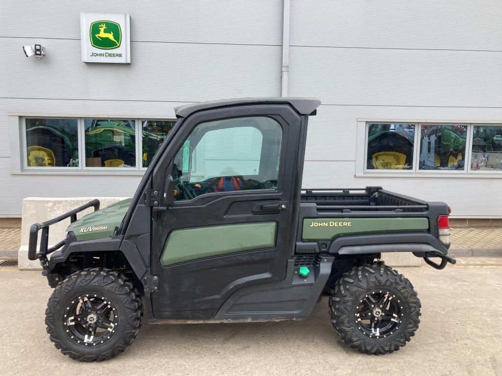 John Deere XUV865M Gator