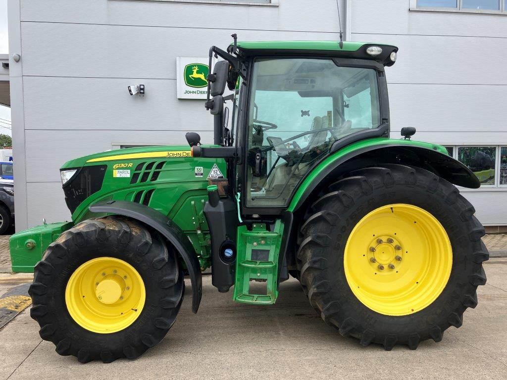 John Deere 6130R