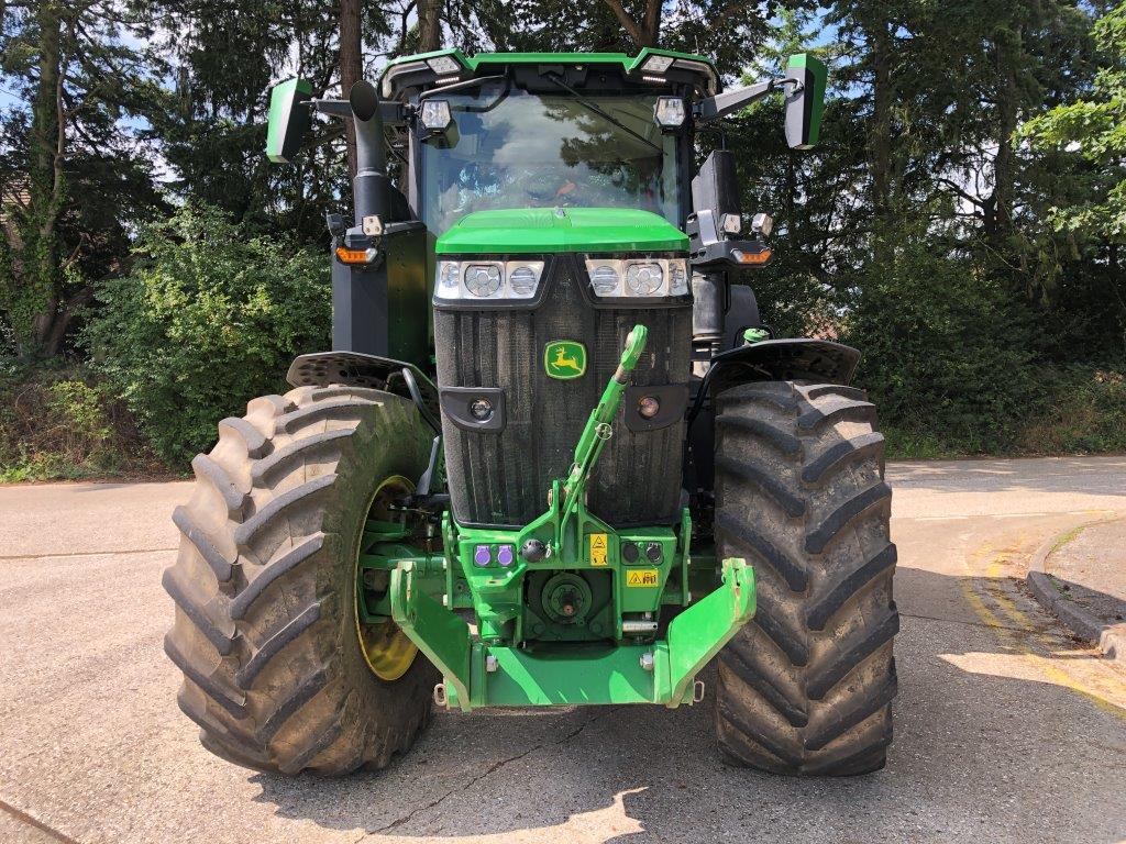 John Deere 7R 330